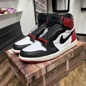 Größe 10,5 - Air Jordan 1 Retro OG High Black Toe Reimagined - Bild 1 von 5