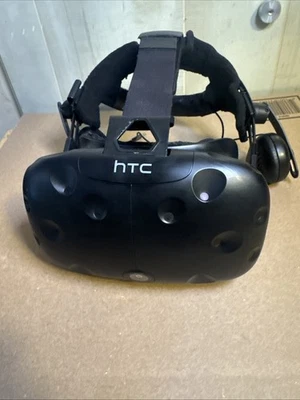 HTC Vive - Virtual Reality (VR) Headset only - Image 1 of 4