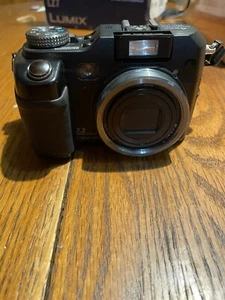 Sony Cybershot Dsc-v3 Digital Camera No Battery Not Tested - Picture 1 of 7