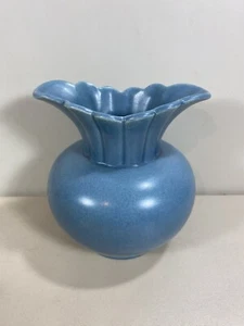 Redwing #773 Blue Vase ~ Beautiful Clean Condition! - Picture 1 of 6