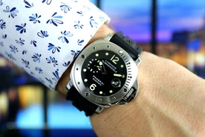 Men’s SS Panerai Luminor Submersible 44mm Black Dial Automatic Watch with B&P - Imagen 1 de 24