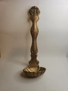 Vintage Gold Ornate Metal Scalloped Spoon Wall Hanging Home Interior 18in. - Picture 1 of 10
