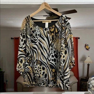 Aqua Blues Women's Dolman Sleeve Animal Print Top - Black, Gold, Cream Size 2X - Picture 1 of 5