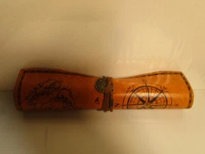 Schatzkarte Leder Retro Federtasche Kosmetiktasche Rolle Federetui - Bild 1 von 4