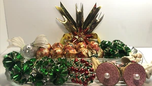 Vintage Christmas Tree Decorations Foil + Paper Mache Balls 3 Angels + More VGC - Picture 1 of 10