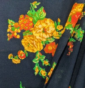4 yds 56"W Vtg Rose Floral Bouquets Wool & Poly Cotton Blend Jersey Knit Fabric - Picture 1 of 11