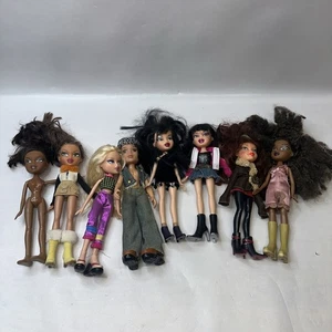 Konvolut 8 Bratz Puppen 2001 MGA mit wenig Zubehör Mädchen Junge - Bild 1 von 13