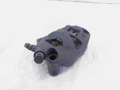 Pinza de freno izquierda Triumph Daytona 675R 2006-2017 negra rueda delantera Nissin Foto 1 de 4