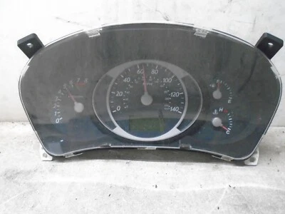 Cuadro de instrumentos velocímetro Hyundai Tucson 2005 2006 2,7 L Foto 1 de 4