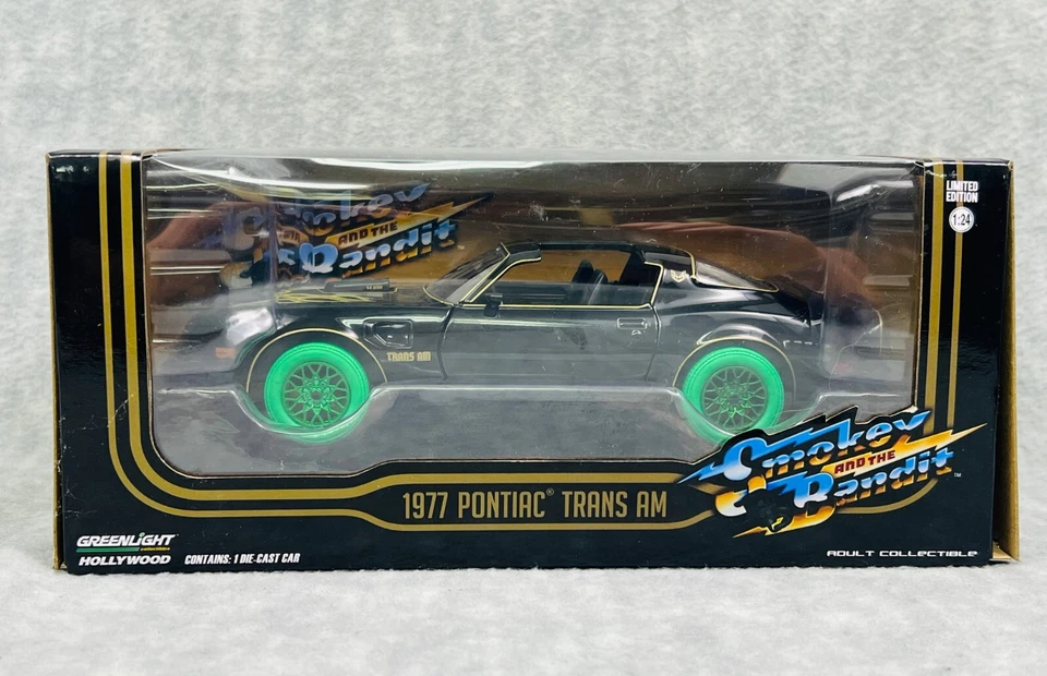 🦅GREENLIGHT 1/64 1977 Pontiac Trans Am Smokey and the Bandit GREENIE CHASE🦅 - Image 1 of 4