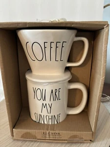 Rae Dunn von Magenta Kaffee Tropf und Becher Set "You Are My Sunshine" Neu im Karton - Bild 1 von 14