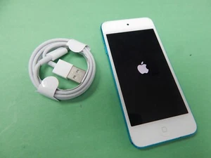 Apple iPod Touch 5th Gen. BLUE (32GB) w/Camera FREE BUNDLE & SHIPPING - Picture 1 of 3