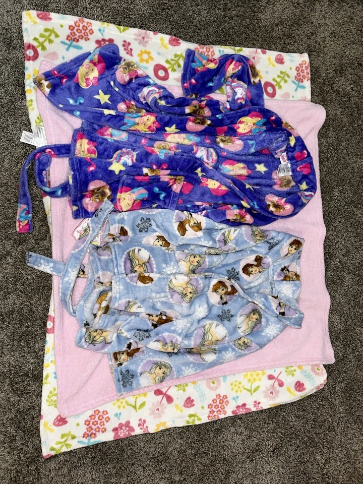 Roupão de Banho Nickelodeon Meninas JoJo Siwa Tamanho 6, Disney Frozen Banheiro Tamanho 4 Mais - Imagem 1 de 4