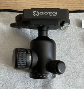 Giottos MH5400 Professional ball head with Giottos MH652 quick release. - Picture 1 of 9