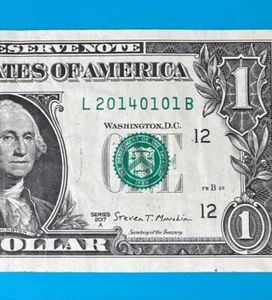2014 January 1 : L 20140101 B $1 One Dollar Bill BIRTHDAY Note - Picture 1 of 3