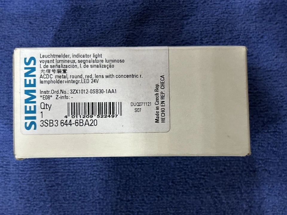 NEW - SIEMENS 3SB3644-6BA20 / 3SB3644 6BA20 24V Red LED Pilot Light (V-10) Foto 1 de 1