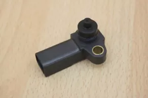 MANIFOLD PRESSURE (MAP) SENSOR - Jaguar S-Type / XJ Diesel 2.7d V6 - Picture 1 of 2