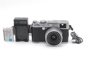 【MINT-】Fujifilm X100 12.3 MP Compact Digital Camera Silver 23mm f/2 From JAPAN - Picture 1 of 12