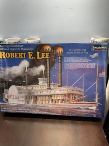 Missississipi Dampfschiff Robert E. Lee Modell Schaufelrad Schiff VERSIEGELT - Bild 1 von 6