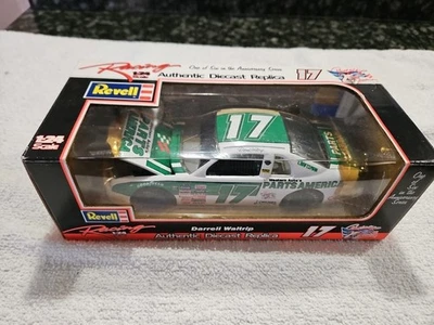 Revell escala 1:24 DieCast #17 Darrell Waltrip Western Auto Parts 1997 Monte Carl Foto 1 de 4