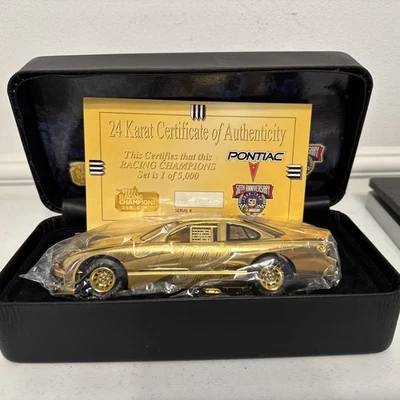NASCAR 24K Gold Racing Champions 50th Anniversary Car #98 Diecast Car edição limitada - Imagem 1 de 4