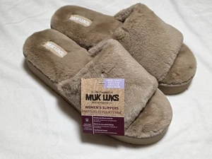Muk Luk Furry Slippers Sz 9-10 Medium Irish Cream Brown Slip-ons Open Toe Sandal - Picture 1 of 3