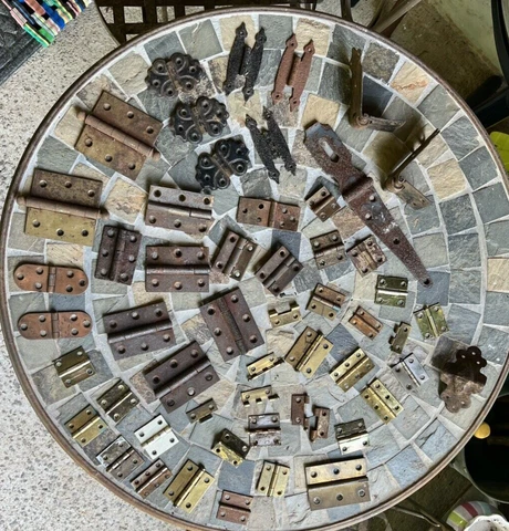Lot of 54 Pieces Antique & Vintage Hinges Cover