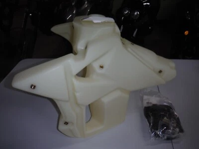 IMS Beta 2020 及以上 2T 5.25 加仑拉力赛车全新带包装。 — 第 1/4 张图片