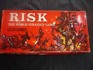Risk World Strategy board game  (Bg1) Pre Owned Parker Brothers Vintage