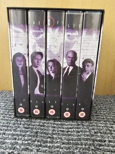 The X-Files Season 7 - VHS Tape Box Set Vintage - Picture 1 of 3