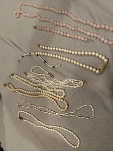 Lote de 10 estilos surtidos collar bisutería perlas y cuentas imitación vintage - Imagen 1 de 5