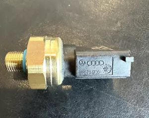 VW AUDI Low Pressure Fuel Sensor 06E 906 051 K / 06E906051K *GENUINE OEM* NEW - Picture 1 of 5