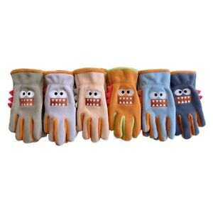 Functional Plush Gloves for Children A Must-Have for Cold Days & Activities