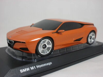 Norev BMW M1 Hommage orange metallic 1/18 dealer box 80432413752 - Immagine 1 di 3