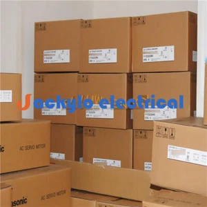 UN servo driver Panasonic MSDA015D1A NUEVO - Imagen 1 de 1