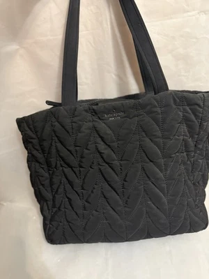 Bolso de mano grande acolchado de nailon negro KATE SPADE Ellie Foto 1 de 4