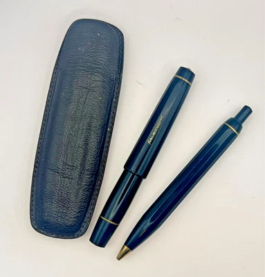 Conjunto deportivo Kaweco de los Juegos Olímpicos Municipales en bolsa de cuero y medallón adjunto Foto 1 de 4