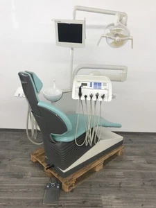 Sirona C5+ Plus Behandlungseinheit Zahnarztstuhl Trockenabsaugung - Bild 1 von 10
