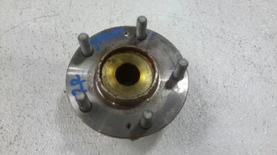 Cojinete de rueda de buje trasero Kia Seltos 2021 AWD Foto 1 de 4