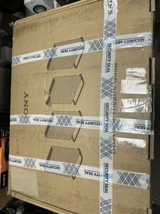 Sony BRAVIA Theater Quad Home Theater Surround Sound System HTA9M2 -NO RECEIVER - Picture 1 of 7