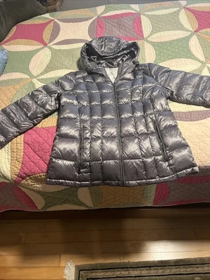 Chaqueta acolchada de plumón premium ligera empaquetable Calvin Klein cremallera completa talla grande Foto 1 de 4