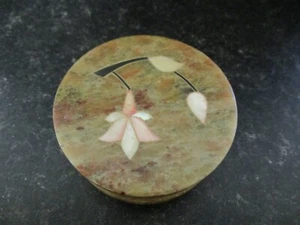 Small Round Marble Trinket Box With Mother Of Pearl Inlay - Picture 1 of 4