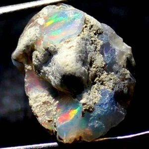 8.95 CTS 100% Natural Ethiopian Opal Jumbo Fire Rough Specimen 15x19x10 mm BC-02 - Picture 1 of 3