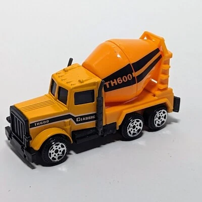 TH 600 1:64 Excavator Model Cement Mixer Truck - Image 1 of 4