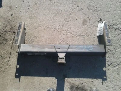 Сцепное устройство для буксировочного прицепа 92–99 Chevrolet Suburban 1500 от оригинального производителя 13731YDQC - Изображение 1 из 4