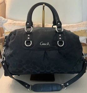 Bolso grande de satén Coach Ashley Signature F15440 negro plateado herrajes - Imagen 1 de 15