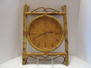 Vintage Tortoise bamboo Bent and cane Rattan Tiki Wall Clock 20.75” T 1970’s - Picture 1 of 9
