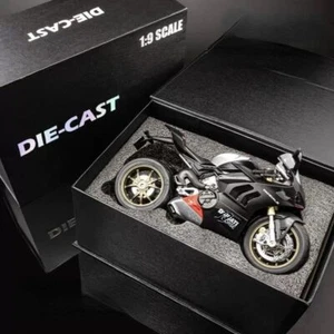 Ducati V4S l Model Motorcycle – 1:9 Die-cast, Large Motorcycle, Gift Box - Picture 1 of 1