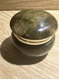 Vintage Genuine Alabaster Hand-Carved Trinket Box Made in Italy Keepsake Green - Picture 1 of 9