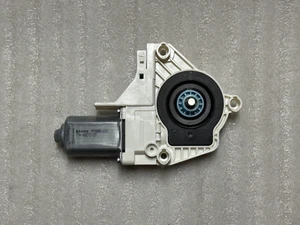 Porsche Cayenne 958 (10-17) Power Windows Electric Motor, Front, L 95862480100 - Bild 1 von 3